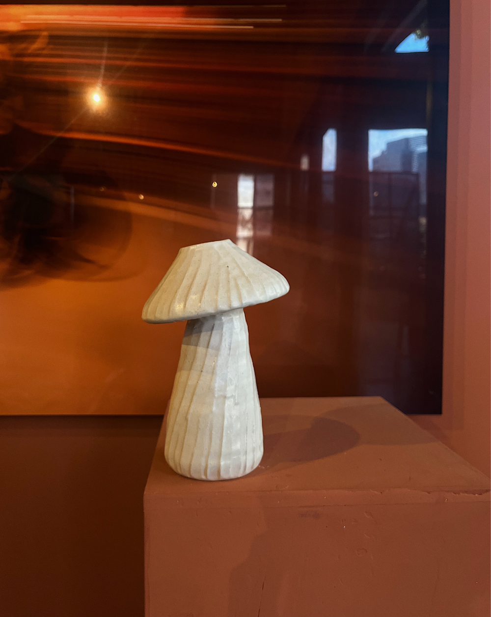 Fungi Vase color crudo