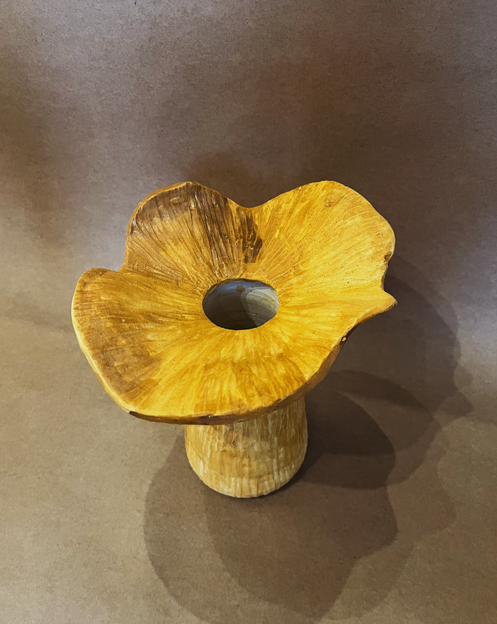 Fungi Fleur Vase color Mostaza