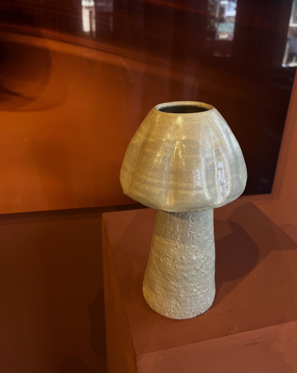 Fungi Vase color crudo