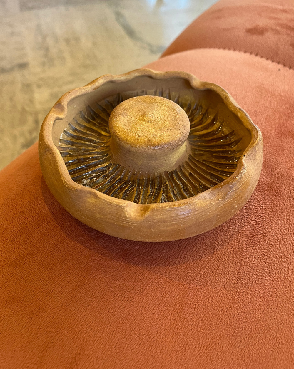 Fungi Ashtray color Mostaza