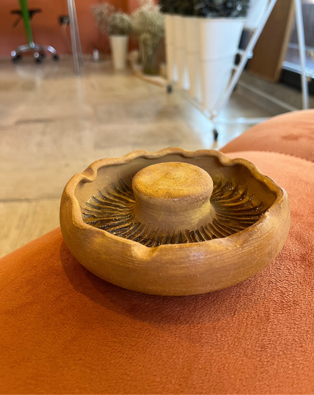 Fungi Ashtray color Mostaza
