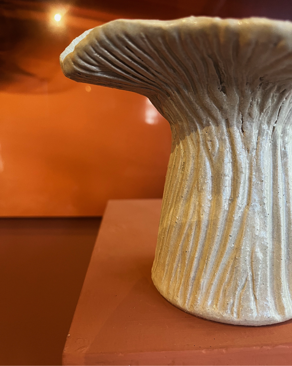 Fungi Fleur Vase color crudo