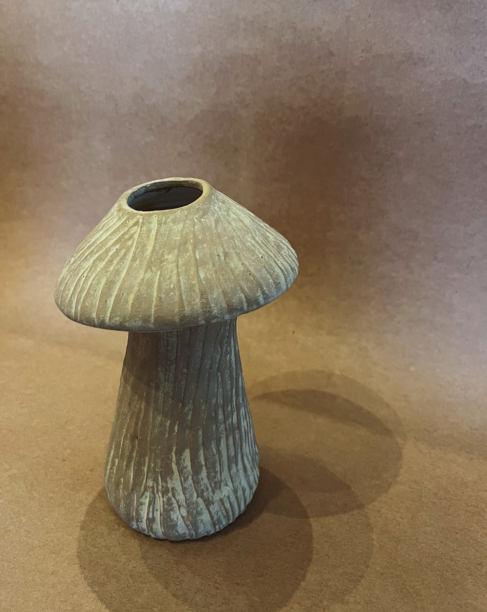 Fungi Vase color Gris