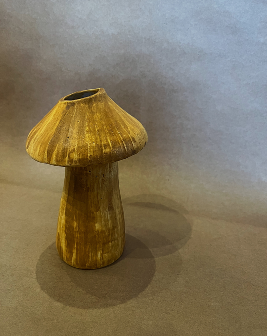 Fungi Vase color Mostaza