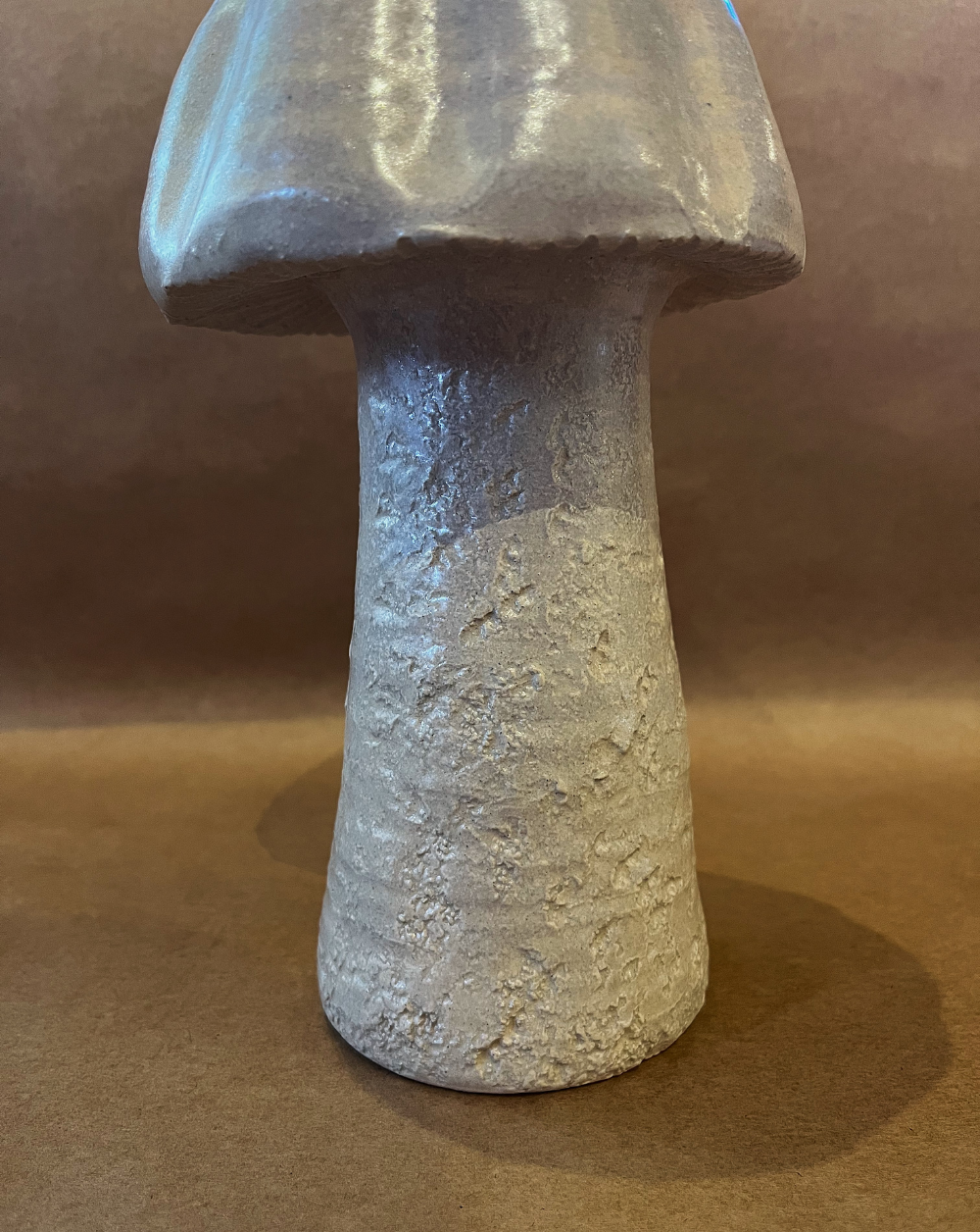 Fungi Vase color crudo